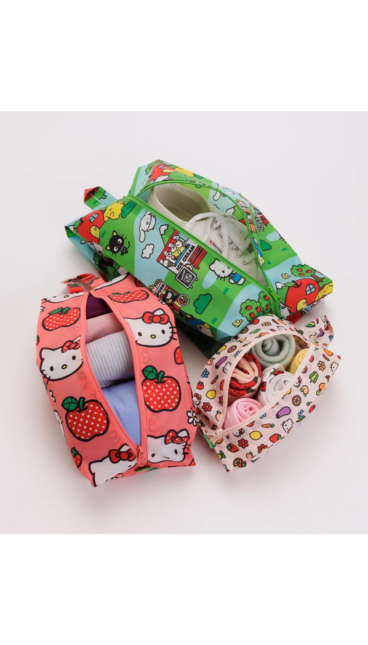 BAGGU X HELLO KITTY & FRIENDS: 3D Zip Set